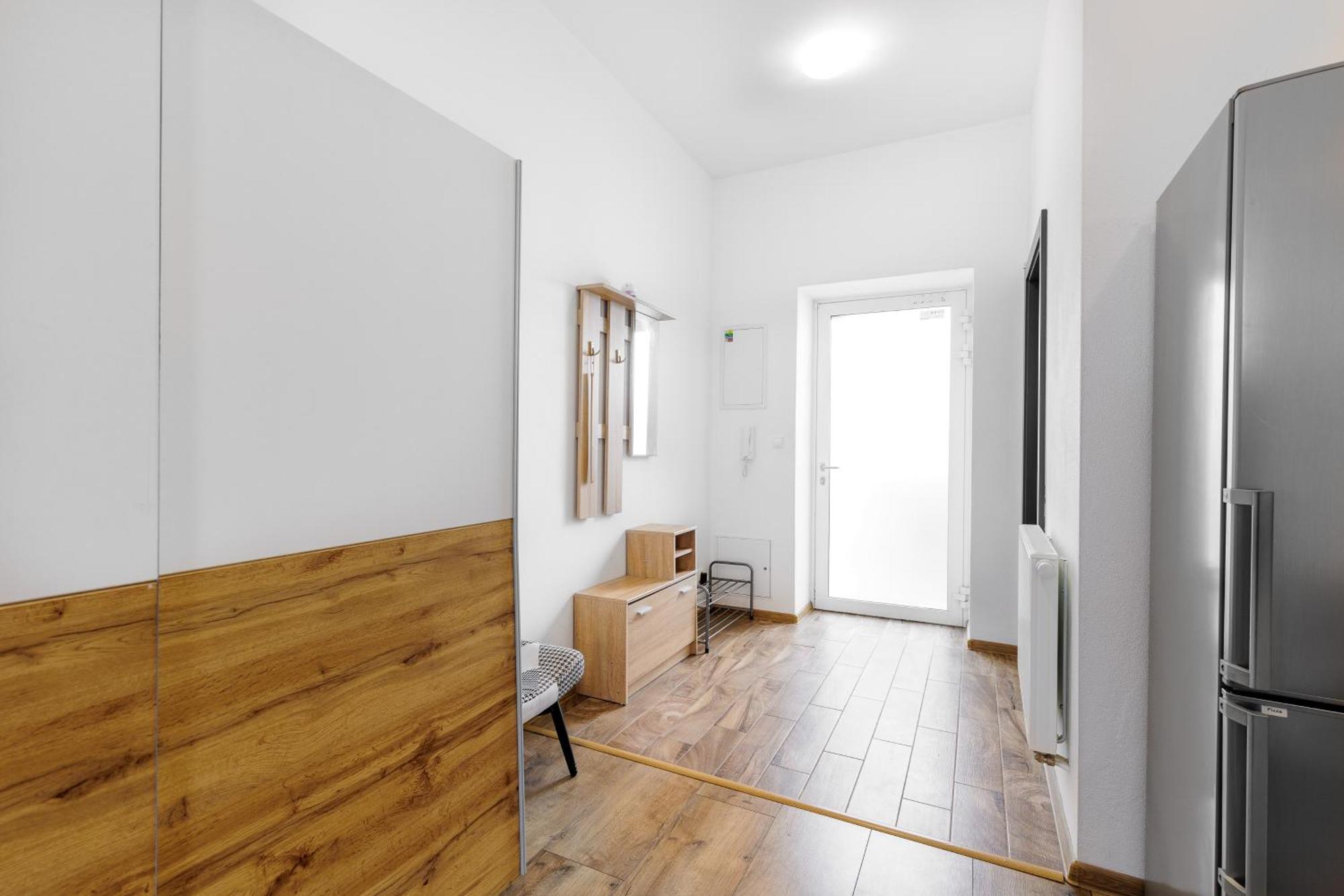 Skackava - Beautiful New Apartment In Direct Centrum, 24H Self Check-In Banská Bystrica Extérieur photo